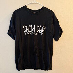 Gildan Size Large Tshirt